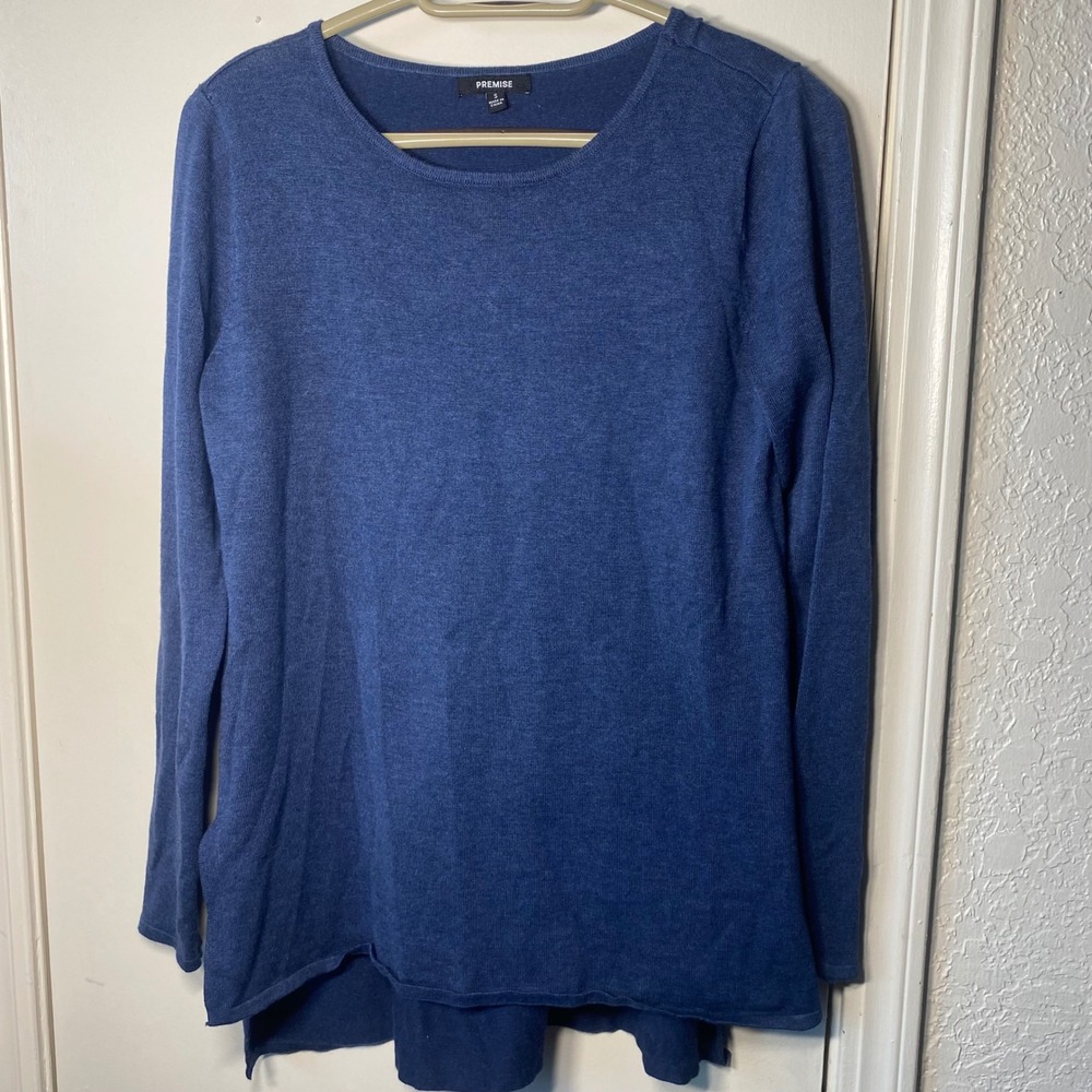 Premise Womens Blue Long Sleeve Knit Sweater Top Small Side Slit Crewneck